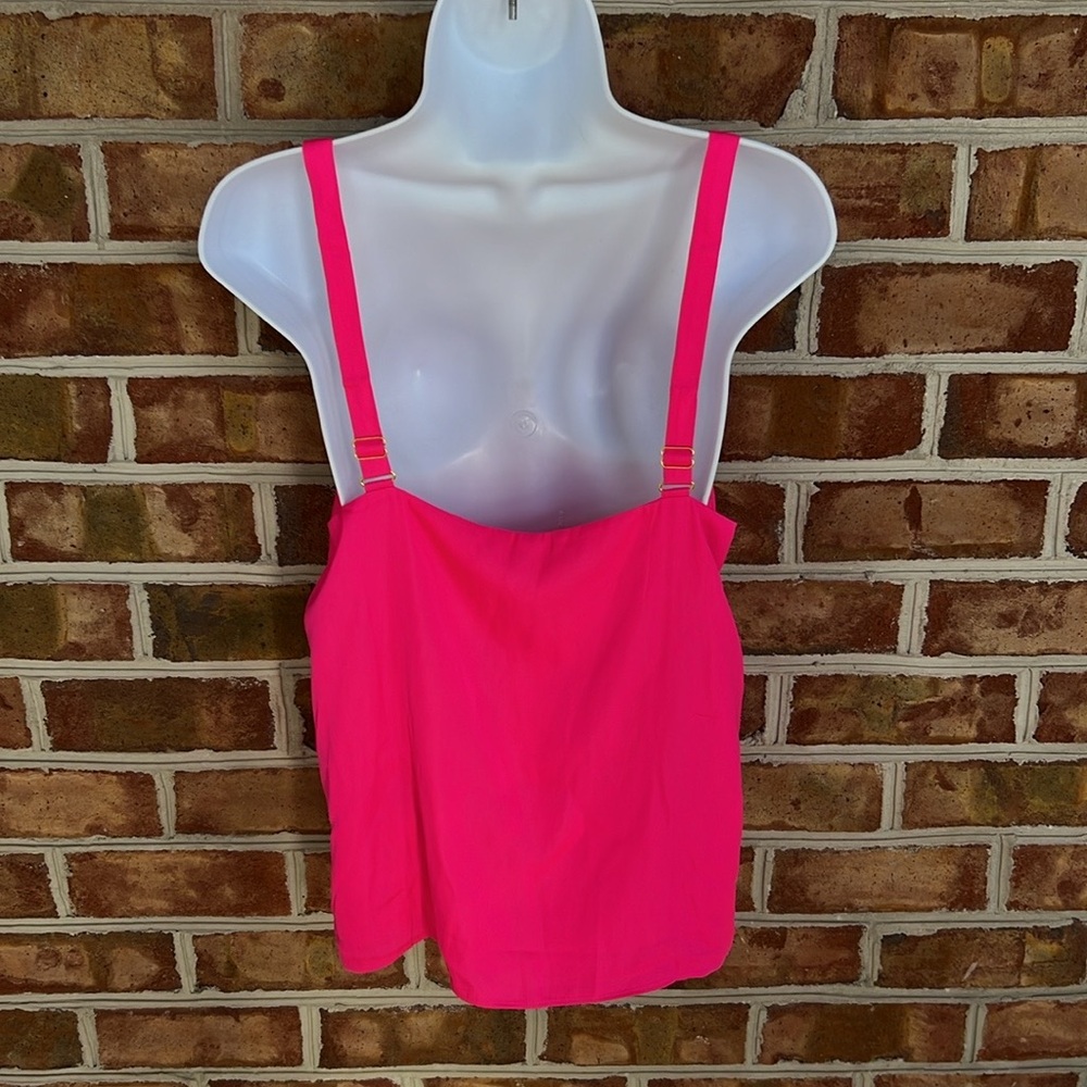 NWT Lilly Pulitzer Pink Palms Women's dressy blouse tank Top. Size 8 - Picture 2 of 10